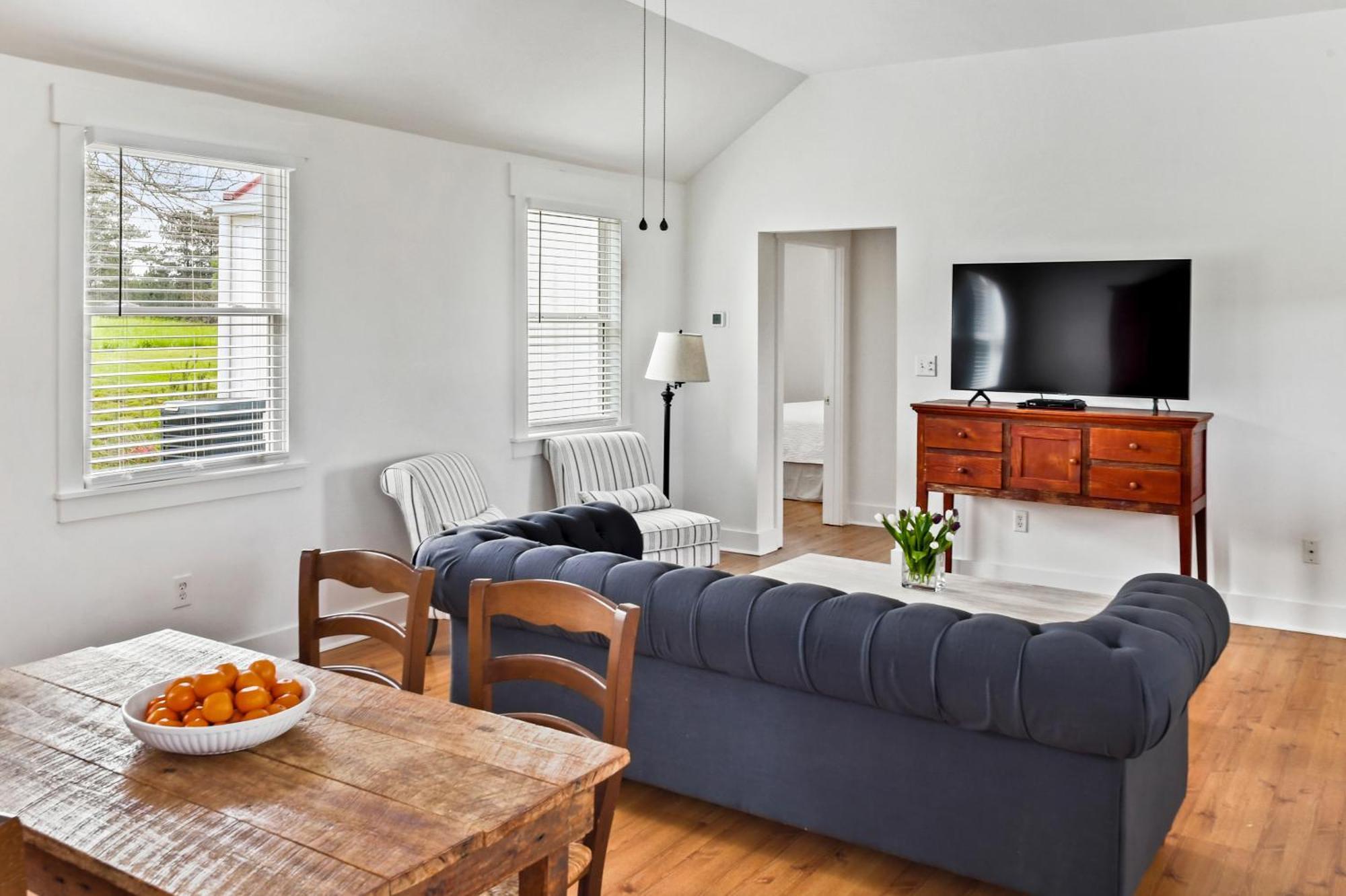 The Farmhouse Inn Buckhead Eksteriør bilde